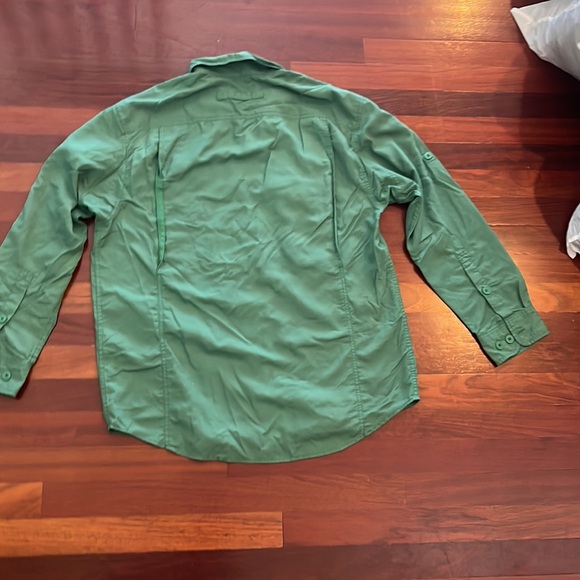 Mens Medium Duluth Longsleeve Button down shirt gusseted and backpanel vent - Picture 9 of 10